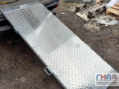 Погрузочный мост ГКА 250.150/5KM